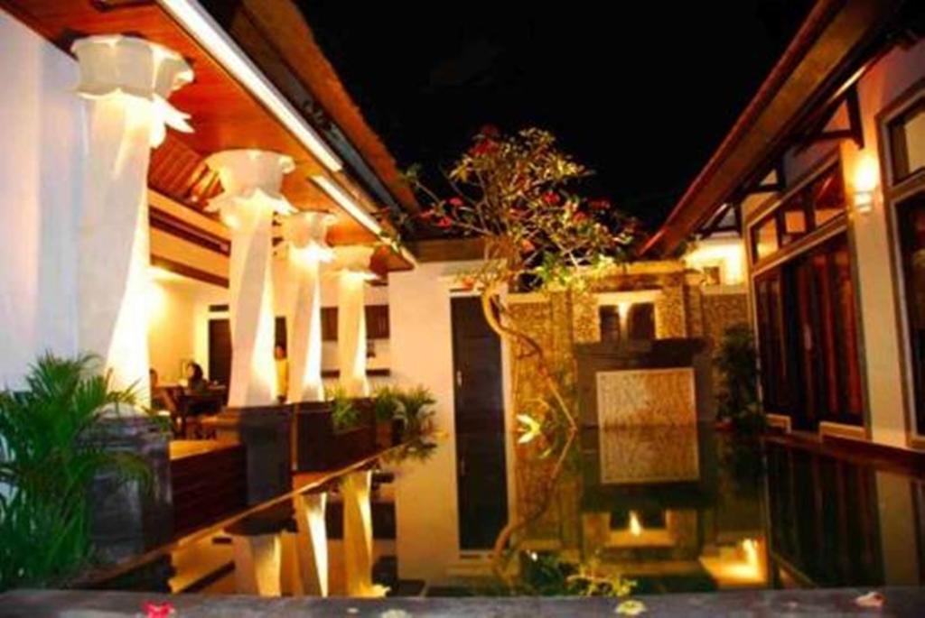 Cantik Tresna Villa Seminyak