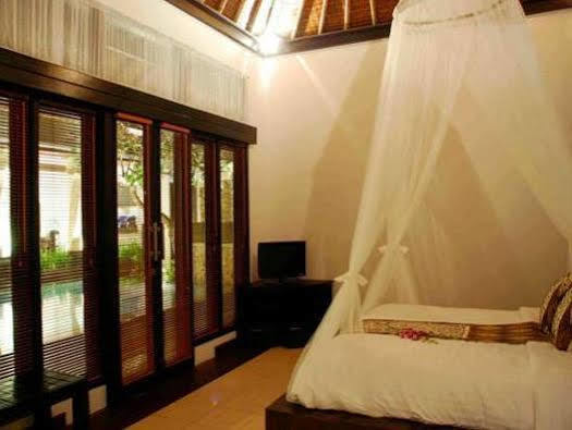 Cantik Tresna * Seminyak